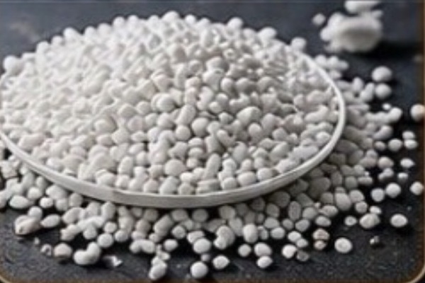 Plastic pellets for polymer manufacturing